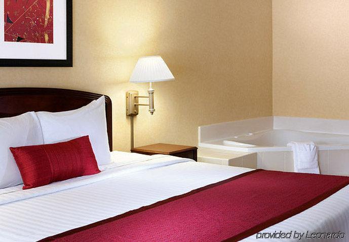Courtyard By Marriott Houston Northwest Hotel Ngoại thất bức ảnh