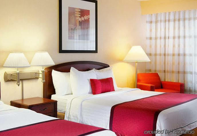 Courtyard By Marriott Houston Northwest Hotel Ngoại thất bức ảnh